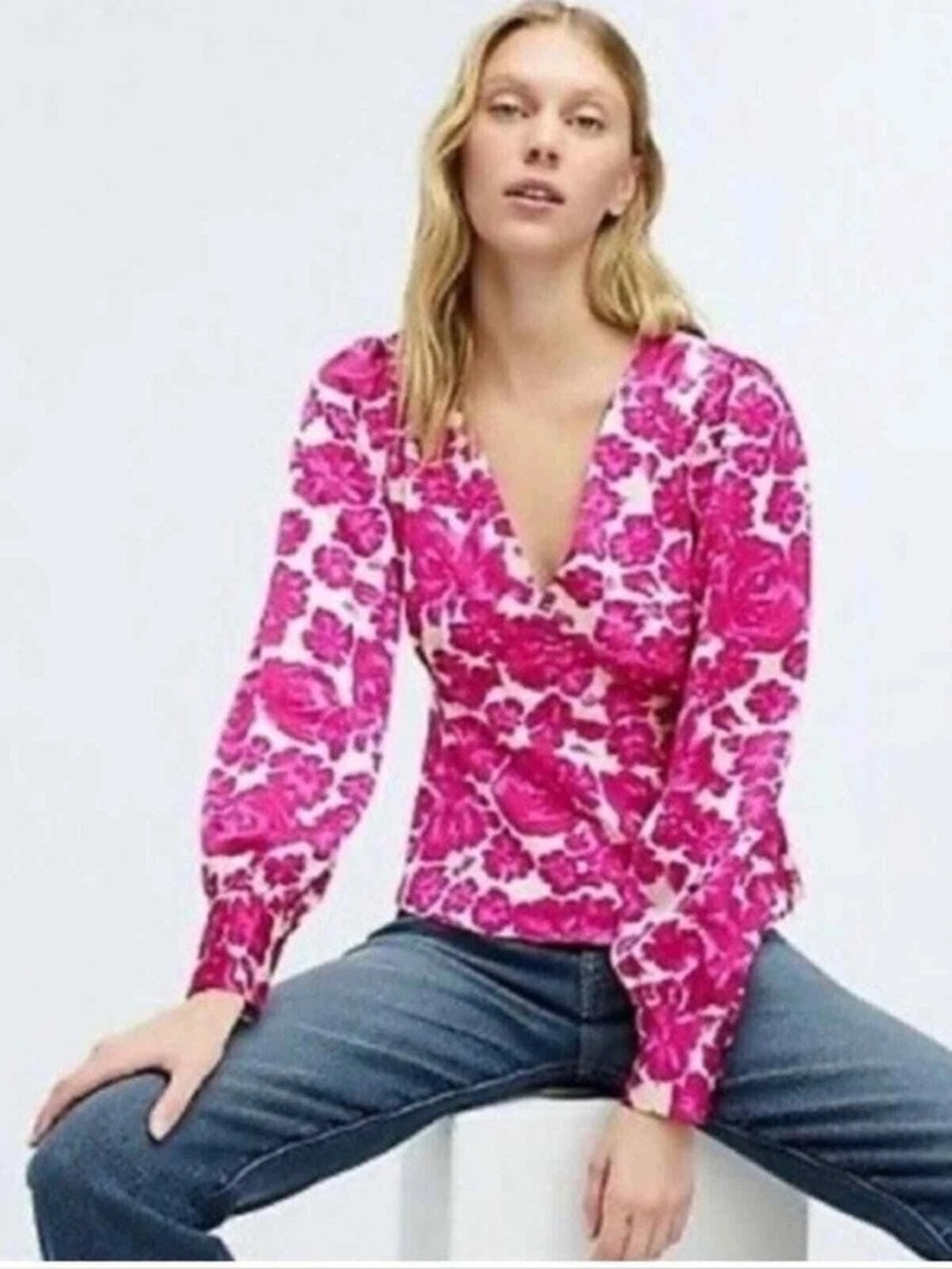 J. Crew Deep V-neck Button-front Blouse in Shaded Floral 4 EUC Chic